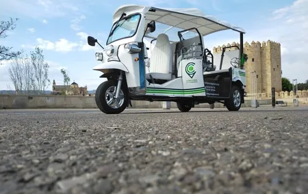 Tuk tuk route through Córdoba