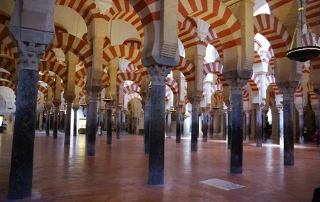 Mosque of Cordoba History Tour in English Tickets included