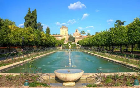 Córdoba: Alcazar Skip the Line Guided Tour