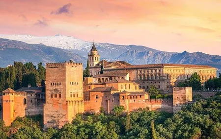 Private Day Tour of Granada and Alhambra Palace from Cordoba