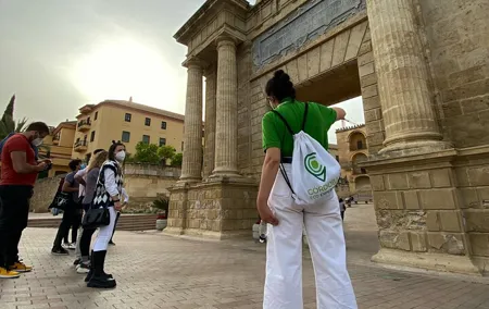 private guided walking tour of the historic center of Córdoba