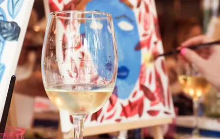 Come Paint and Taste Cordoba The Best Wines and Cheese