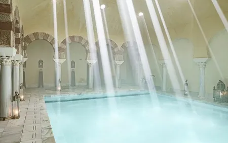 MIMMA 30 Arabian Baths Experience at Hammam Ándalus Córdoba