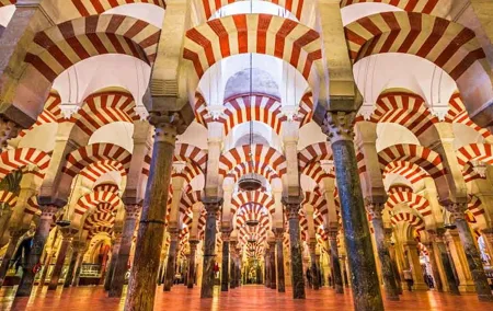 Tour pour la mosquée, l'Alcazar et le quartier juif