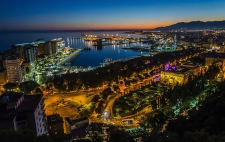 Malaga & Marbella 12 Hour Day Tour from Cordoba + Free Photoshoot