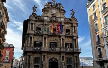 Small Group Walking Tour Pamplona