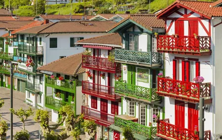 Private Tour: Hondarribia & San Sebastian with Lunch from Bilbao