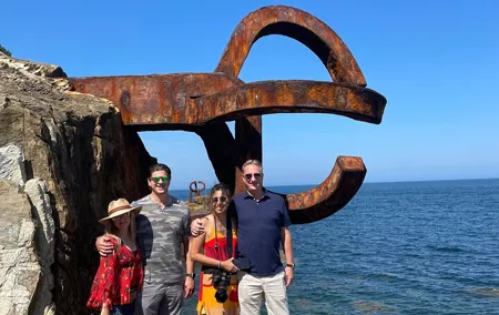 San Sebastian Private Tour, Pintxos & Winery Visit from Bilbao