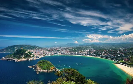 San Sebastian, Getaria & the rural Basque traditions