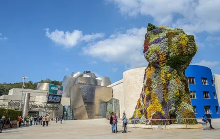 Bilbao Year of Love: Romantic Exploration Game and Tour