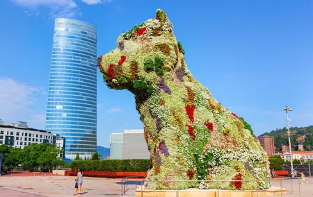 Bilbao Historic Walking Tour in Small Group