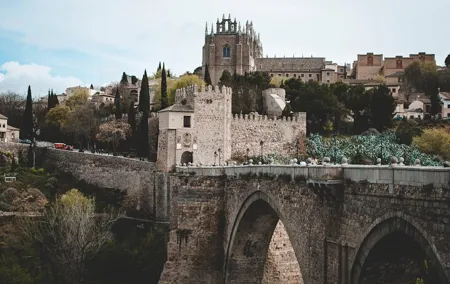Private Tour of Toledo from Madrid by Train (tickets included)