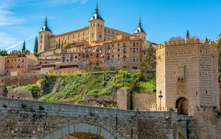 Toledo Private Walking Tour with a Professional Guide