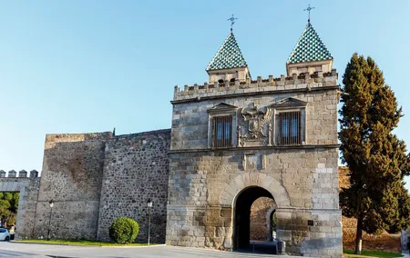 Luxury Winery and Toledo Tour from Madrid