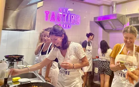 Alicante Paella Cooking Class, Tapas, Drinks and Marketplace