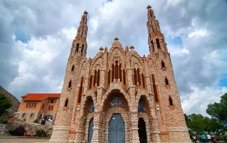 Guided tour of Vinalopó Castles and Wine Tasting