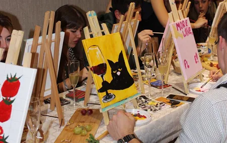 Art Party: Paint, Sip and Fun in Alicante
