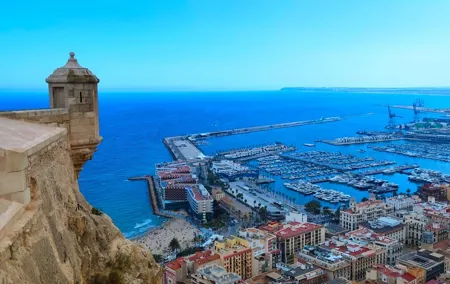Private Walking Tour to Alicante