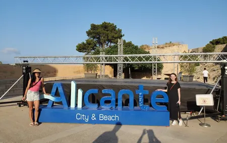 Half Day Guided Walking Tour to Explore Alicante City