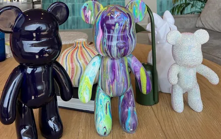 Creative Fluid Art Workshop: Design Your Own Bear in Alicante