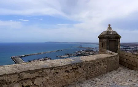 Old Town Private Walking Tour in Alicante