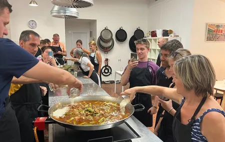 Valencian Paella Cooking Class, Tapas & Sangria - Evening