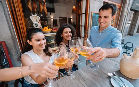 Valencia Tapas Crawl by Food Lover Tour