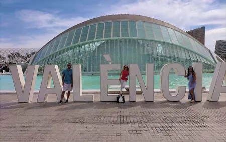 Valencia Complete Full Private Day with Hotel Pick up