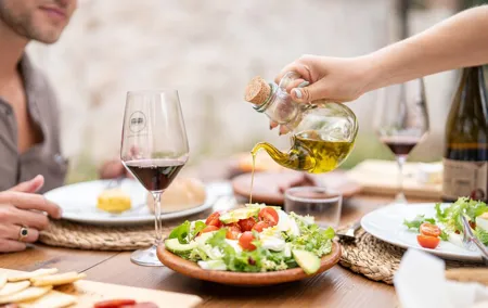 Tapas in the vineyards