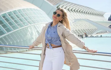 Valencia Professional Photoshoot at City of Arts & Sciences