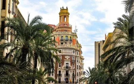Valencia Highlights Private Bike Tour With A Guide