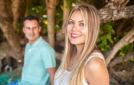 Private Photo Session with a Local Photographer in Valencia