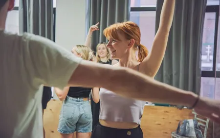 Valencia: 1 Hour Flamenco Class Experience
