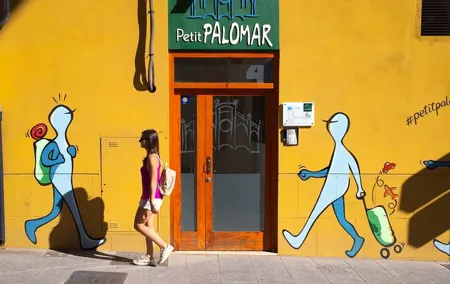 Private tour of Photography at best locations in Valencia with a local