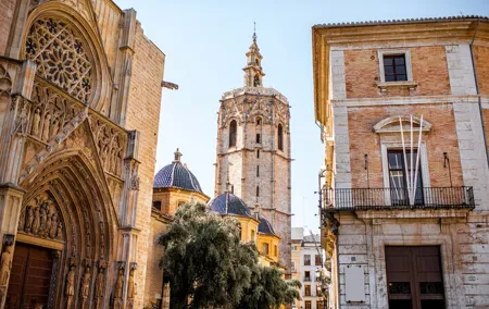 Explore Valencia in 60 minutes with a Local