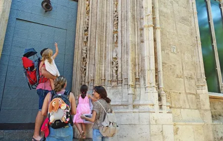 Valencia Family Tour Guided tour in Italian