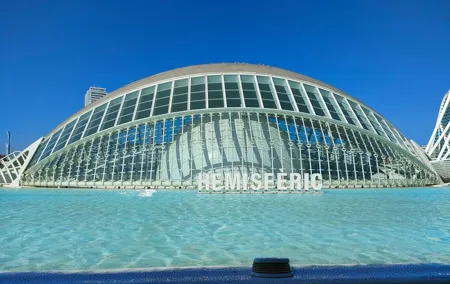 City of Arts and Sciences Bike Tour