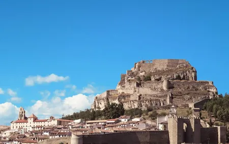 Private Full-day Tour to Peñiscola and Morella from Valencia