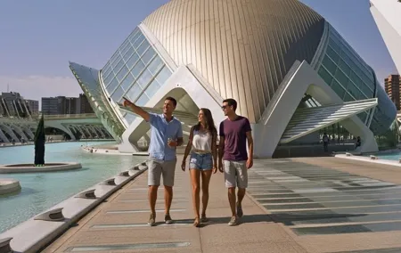 Valencia Highlights & Hidden Gems - Private & Custom Walking Tour
