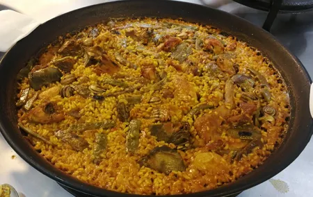 Virtual Valencian Paella Cooking Class