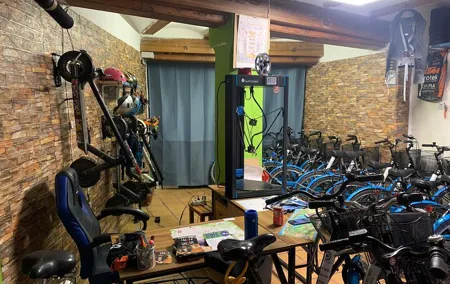 Rental of Bicycles and Scooters to walk around Valencia