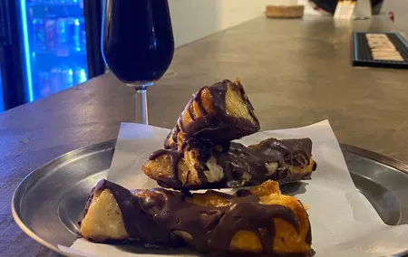 Craft Beer and Tapas Route in Ruzafa Valencia
