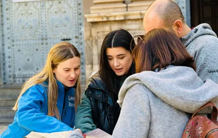 Valencia City Tour: A Treasure Hunt Experience