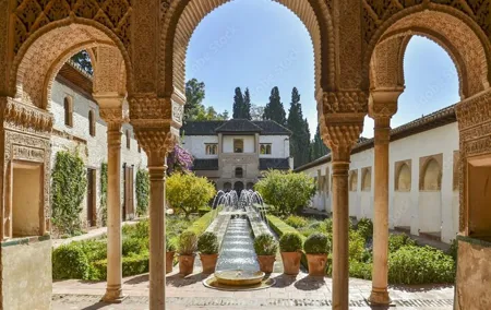 Alhambra Generalife and Alcazaba Audio Guided Tour