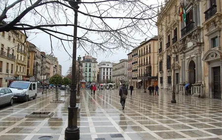 Granada Self Guided Audio Experience