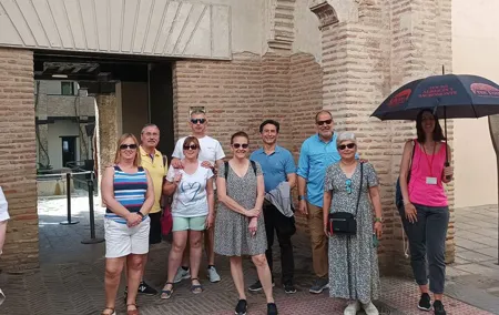Albaicín and Sacromonte Walking Tour and Flamenco Show