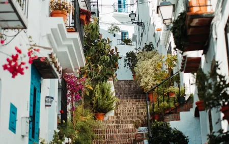 Coasts and Mountains: Nerja to Frigiliana with Nerja Caves Small-Group Day Trip