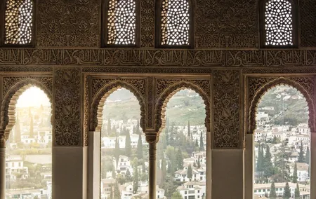 Private 3-hour Alhambra tour with tickets