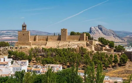 Private Antequera and Dolmens tour from Granada up to 8 people