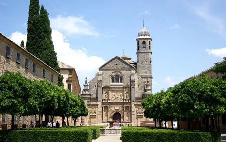 Small Group Day trip to Ubeda and Baeza from Jaen